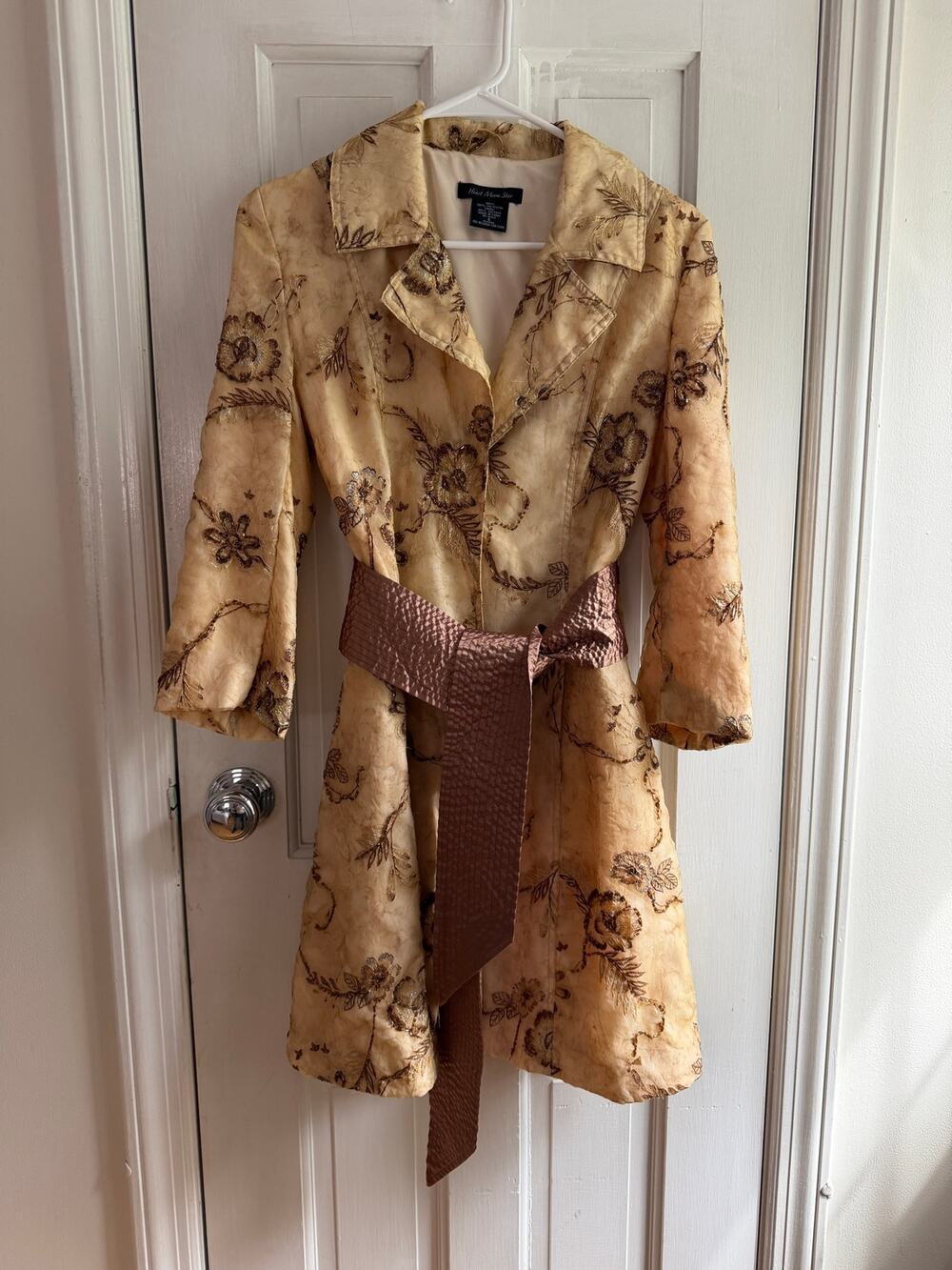 Vintage Heart Moon Star Champagne Floral Embroidered Belted Coat Small